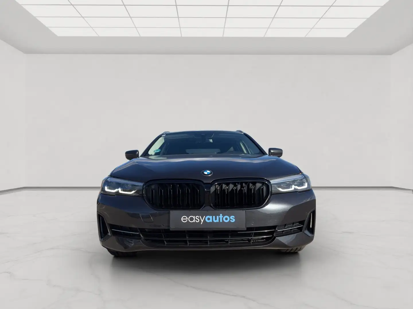 BMW 520 5er - 520 d ; RÜCKFAHRKAMERA;SITZHZG;4 ZONENKLIMA Silber - 2