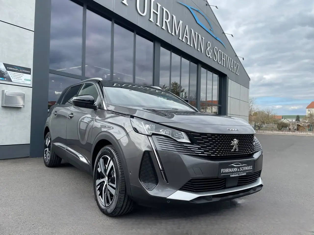 Peugeot 5008
