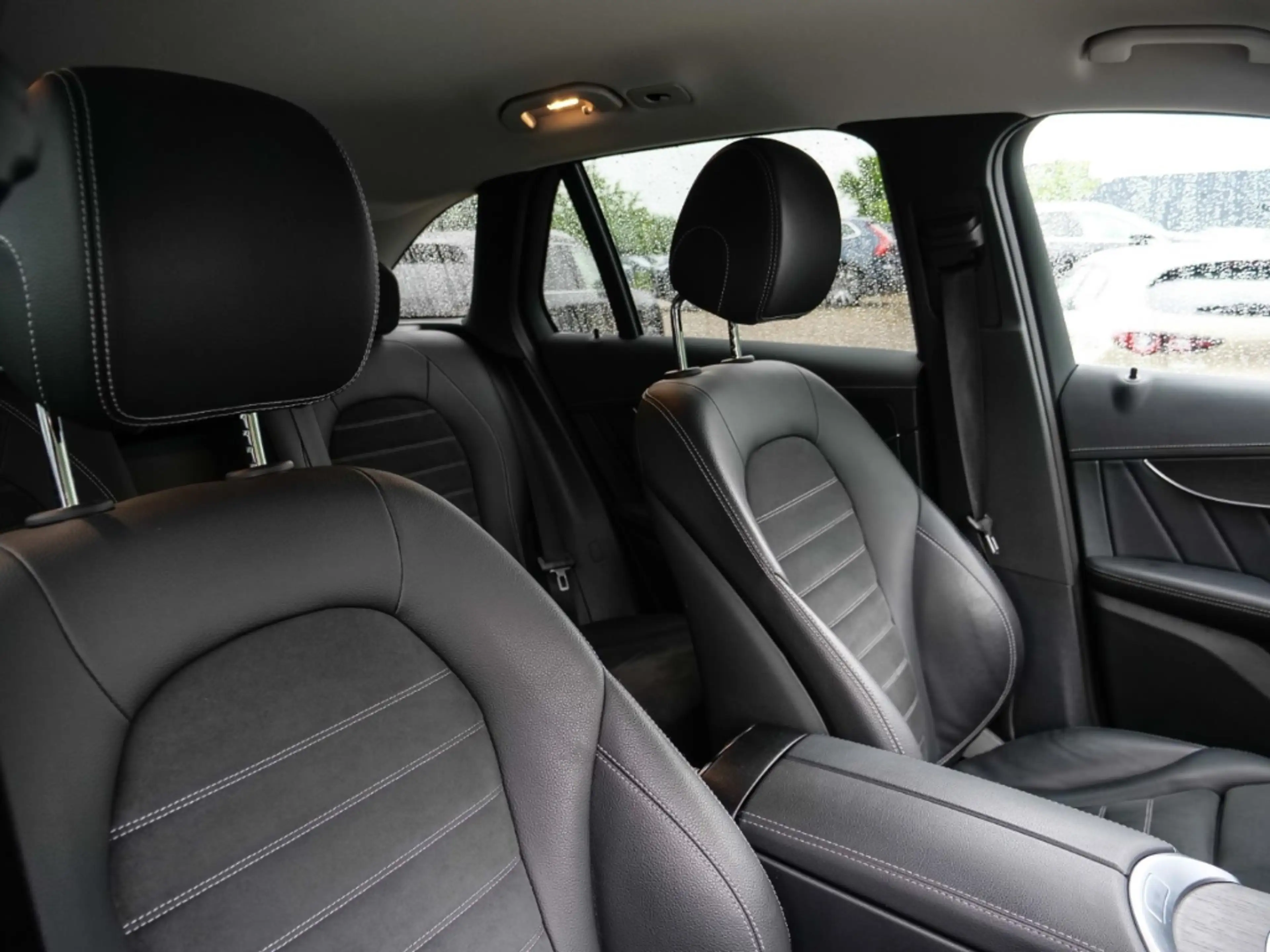 Mercedes-Benz GLC 400 d AMG Line 330PS 4Matic Sportpaket Digitales Cockp — photo 15
