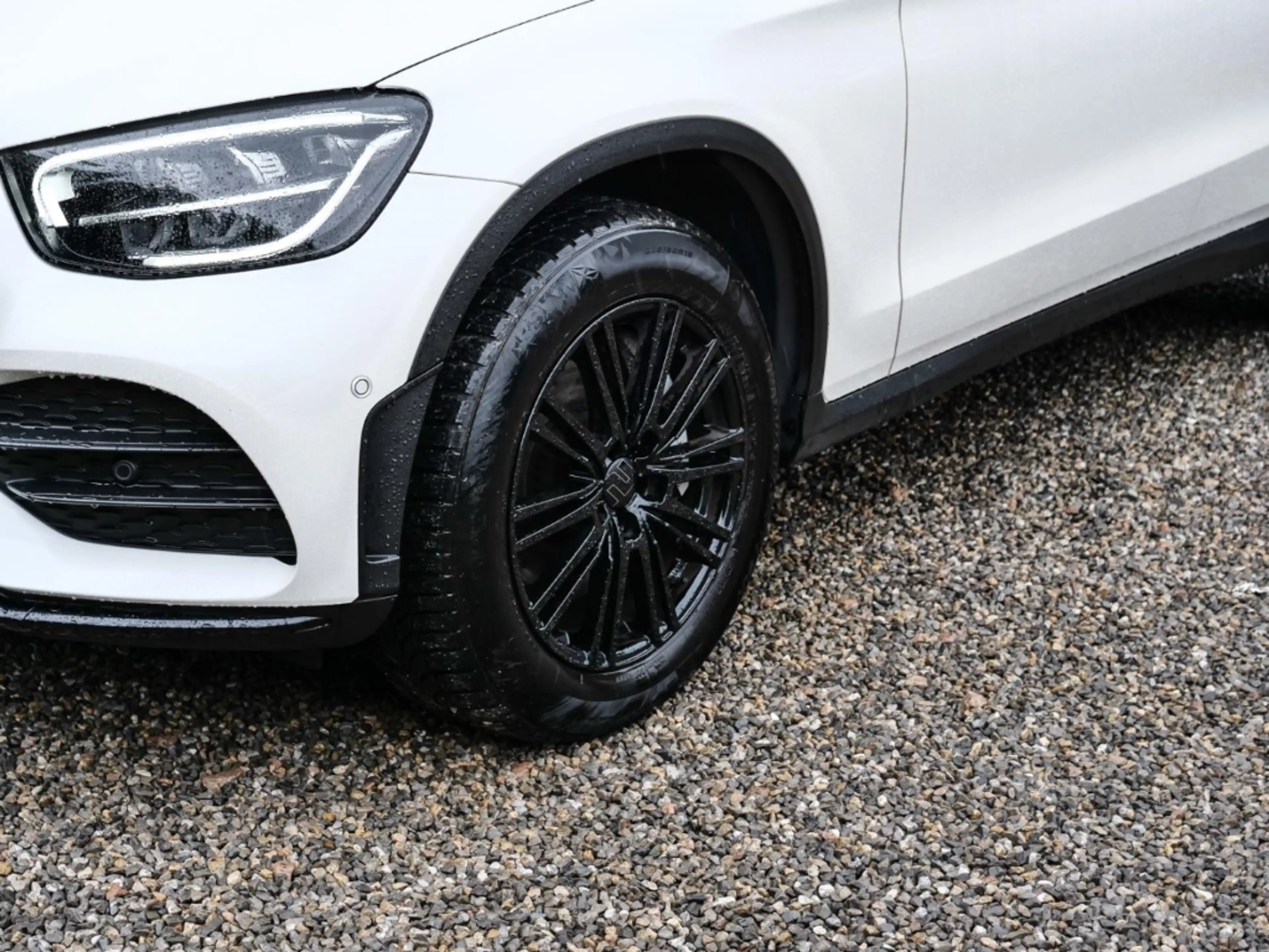 Mercedes-Benz GLC 400 d AMG Line 330PS 4Matic Sportpaket Digitales Cockp — photo 3