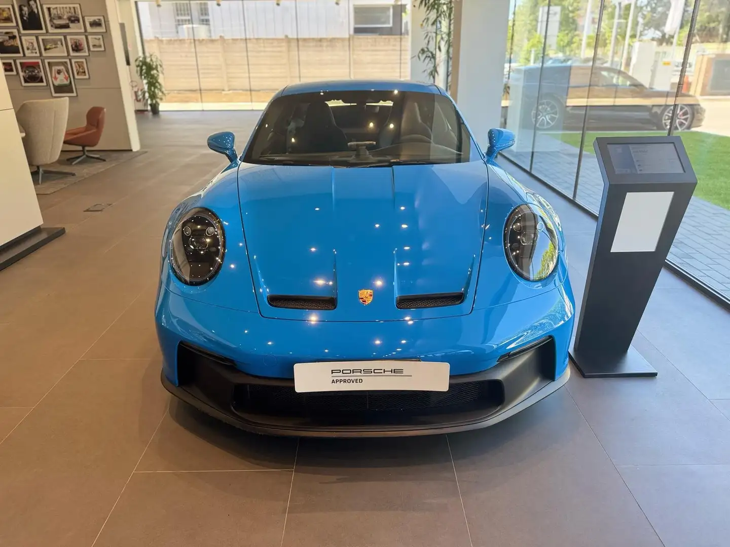 Porsche 992 911 Coupe 4.0 GT3 auto Синій - 1