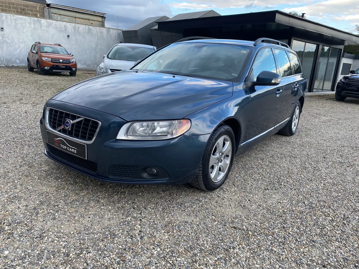 Volvo V70 V70 2.0 D Summum Modrá - 1