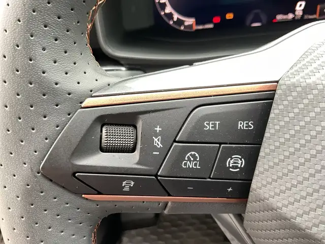 Cupra Formentor view 13