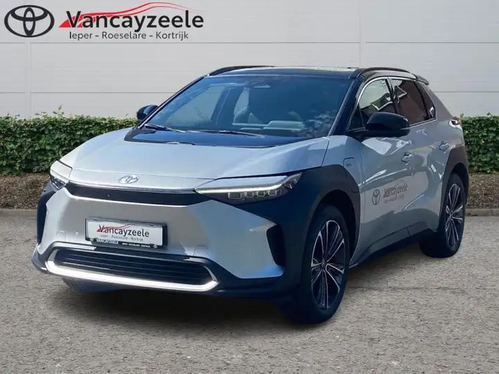Toyota bZ4X Style Plus+360°cam+nav+sens vo