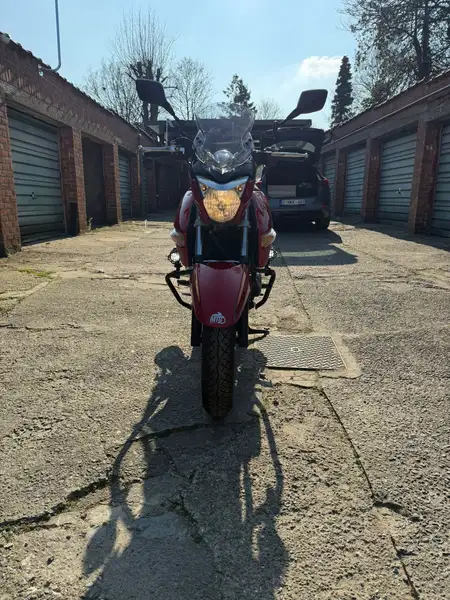 Suzuki Inazuma 250 - foto 6