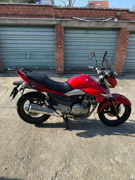 Suzuki Inazuma 250 - foto 2