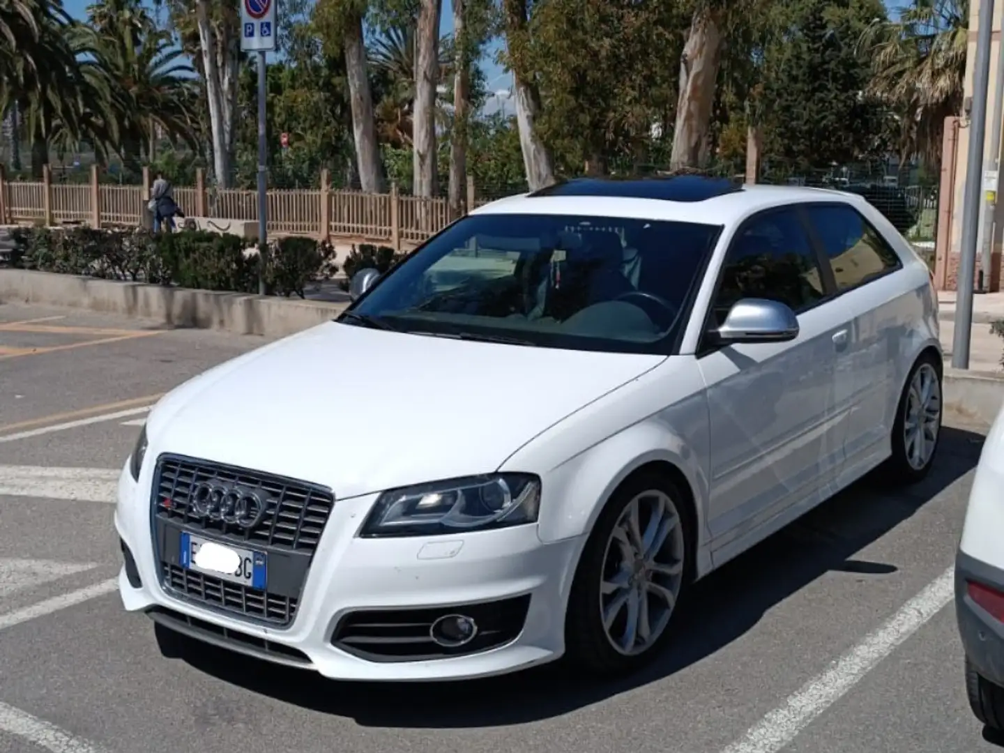 Audi S3 2.0 tfsi quattro s-tronic White - 1