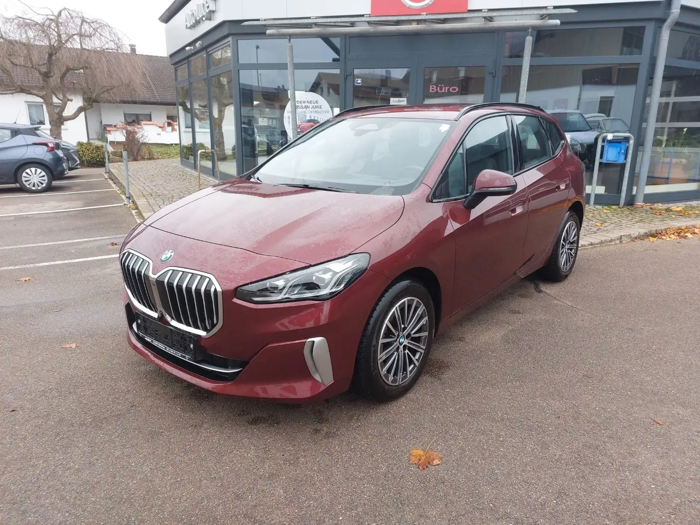 BMW 218 2 Active Tourer 218 i Luxury Line Rot - 1