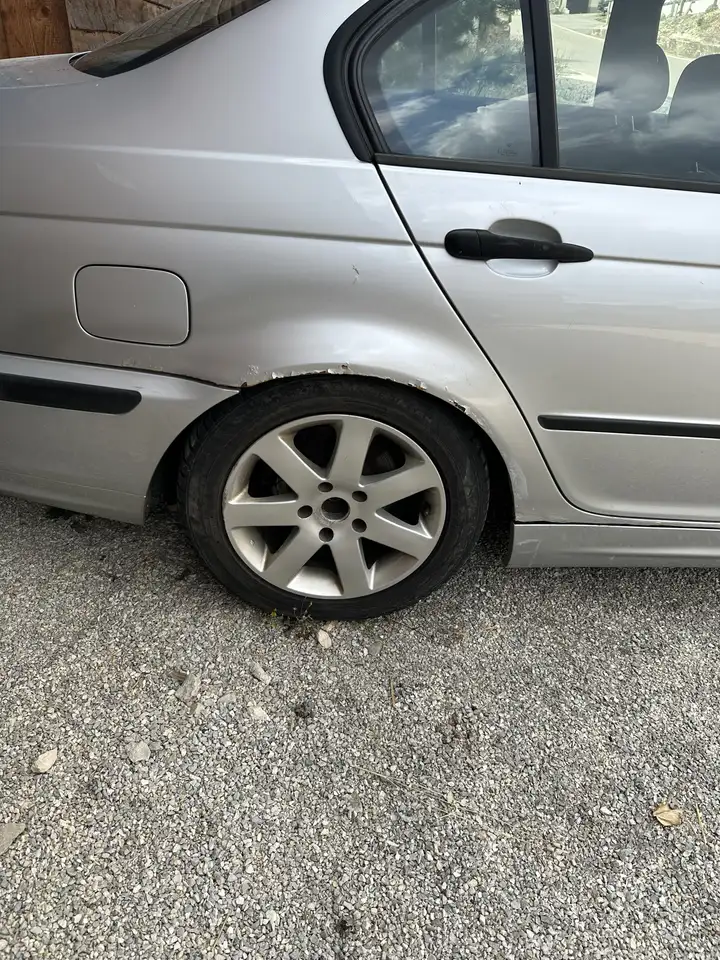 BMW 318i, foto 11