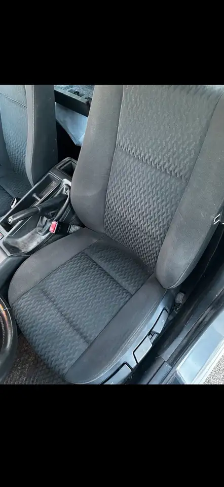 BMW 318i, foto 8