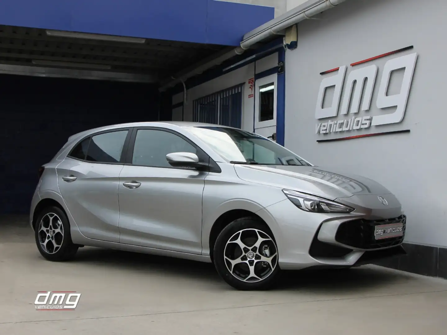 MG MG3 3 1.5 Hybrid+ Comfort 143kW Plateado - 1