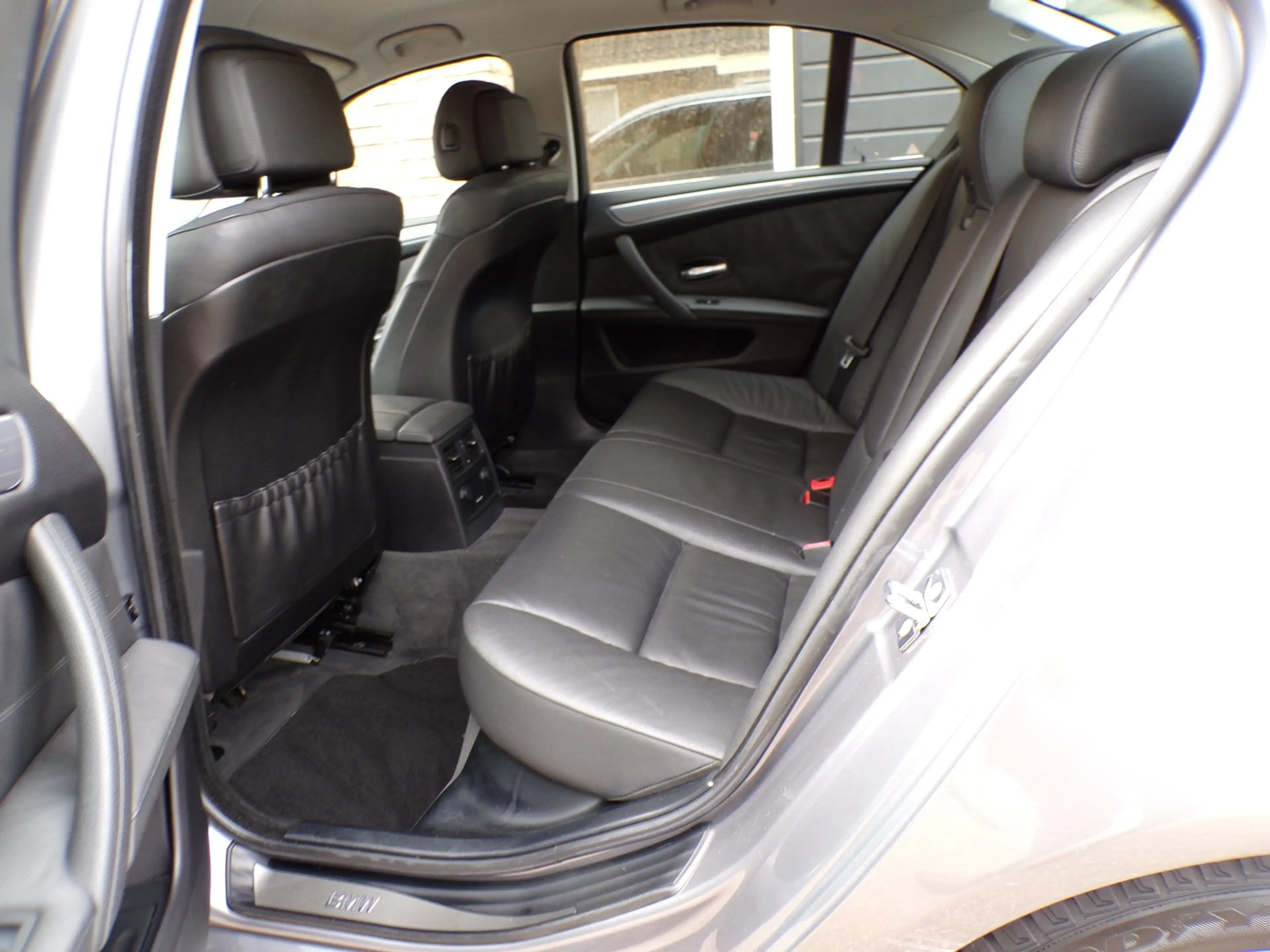 BMW 525 5-serie 525i Business Line Automaat / Leder / Navi — photo 13