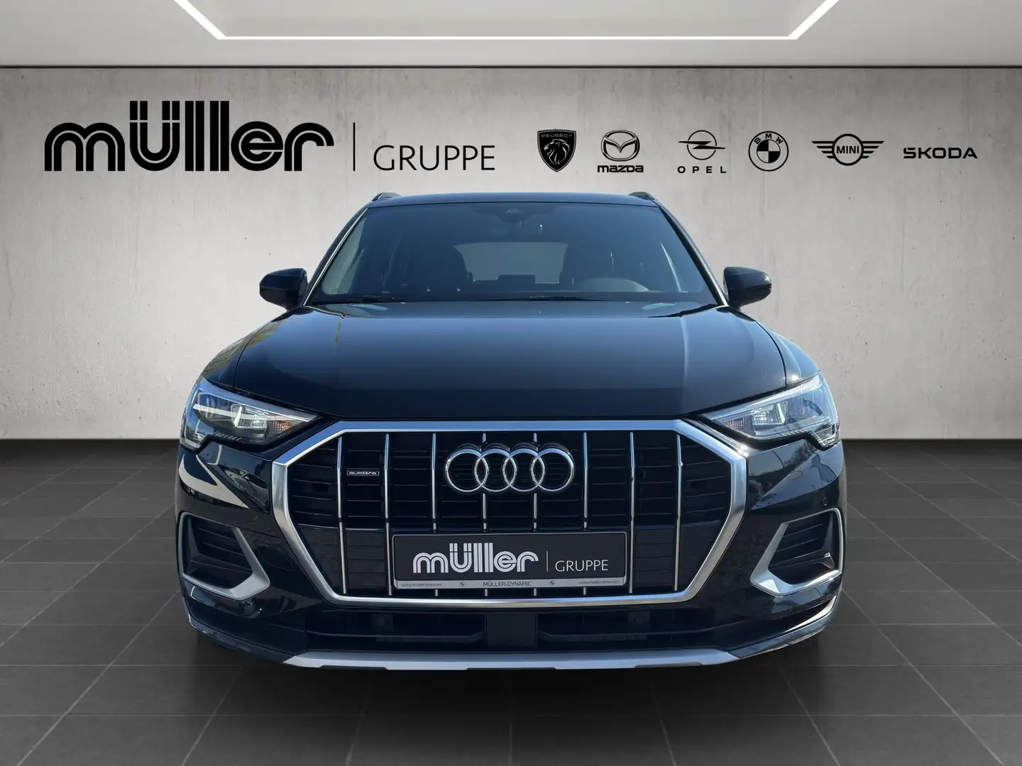 Audi Q3 45 TFSI quattro DAB Tempomat AHK el. Sitze Noir - 2