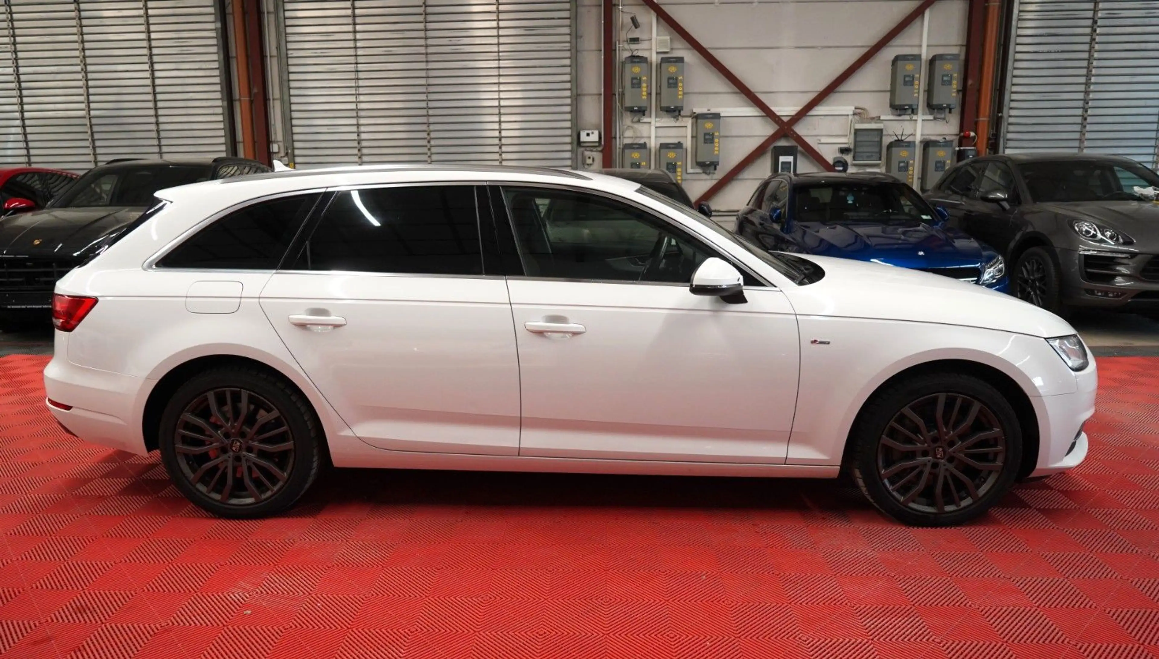 Audi A4 3.0 TDI Aut. Avant Quattro Sport — photo 6
