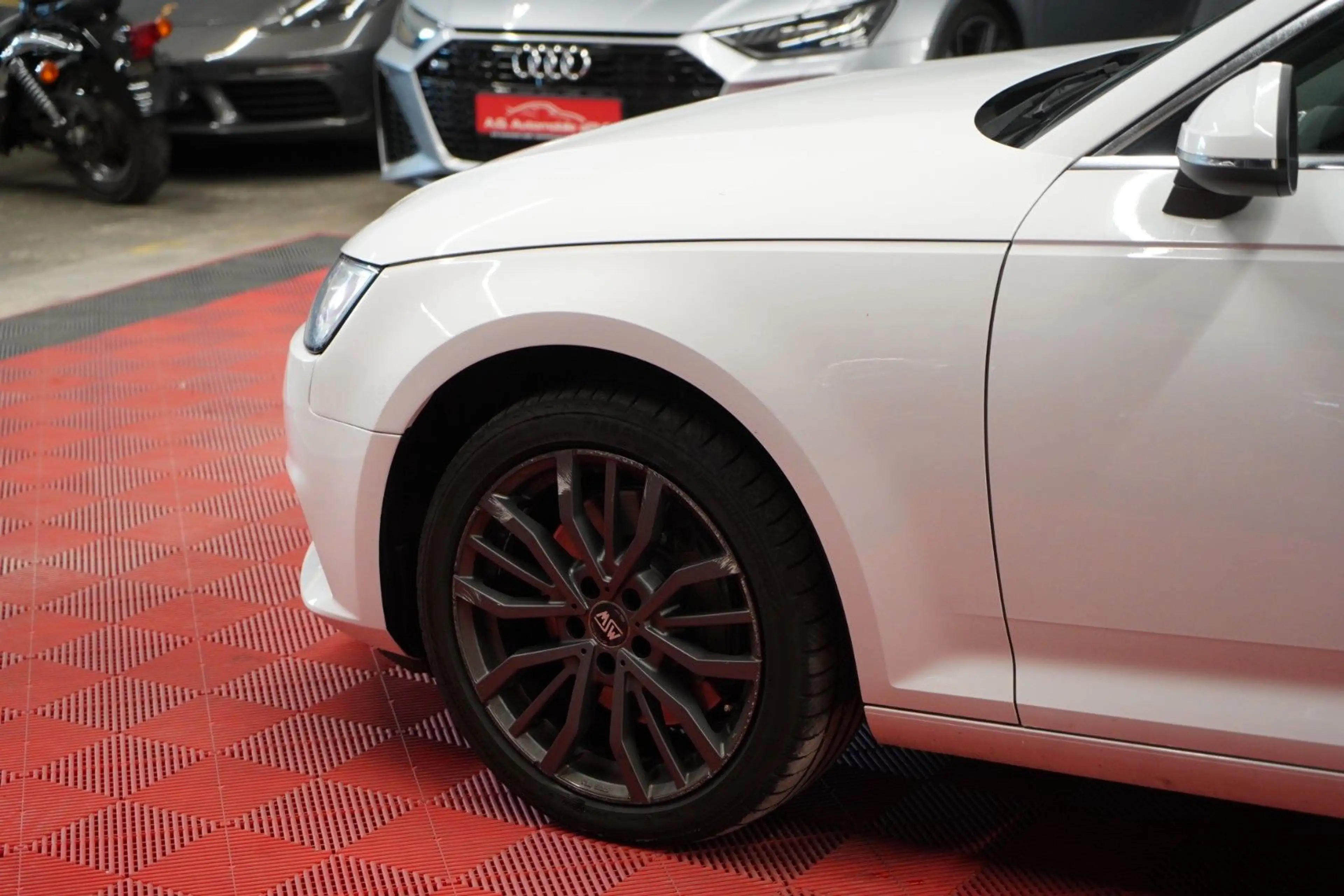 Audi A4 3.0 TDI Aut. Avant Quattro Sport — photo 14