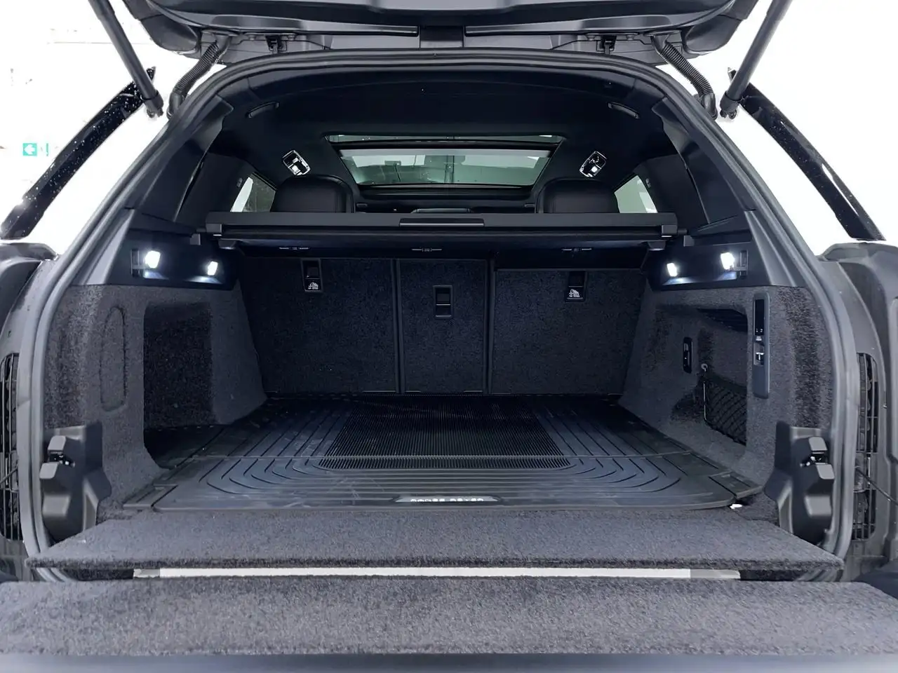 Land Rover Range Rover снимка Land Rover Range Rover