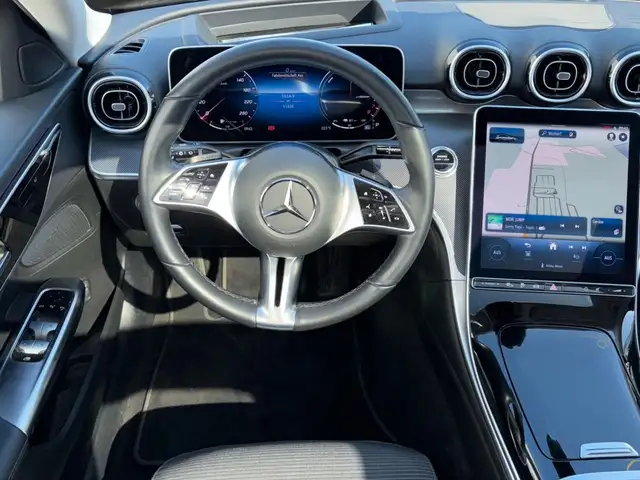 Mercedes-Benz C-Class view 15