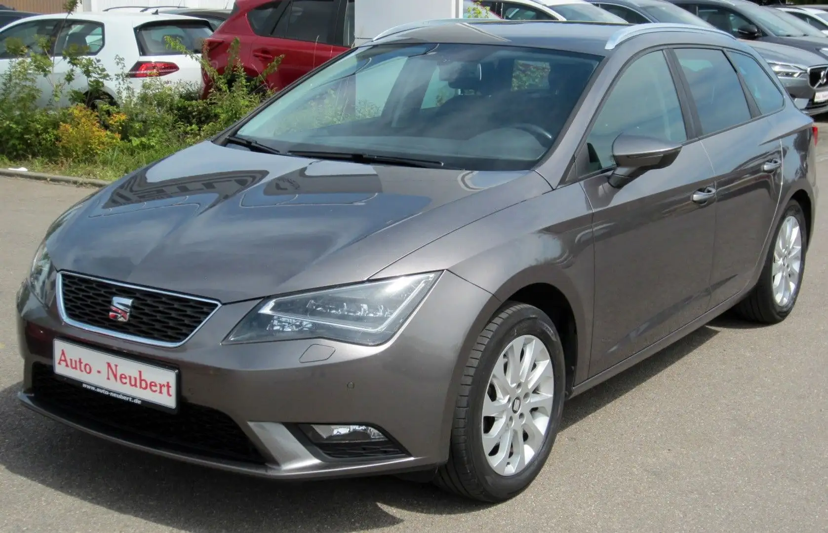 SEAT Leon ST Style Grau - 2