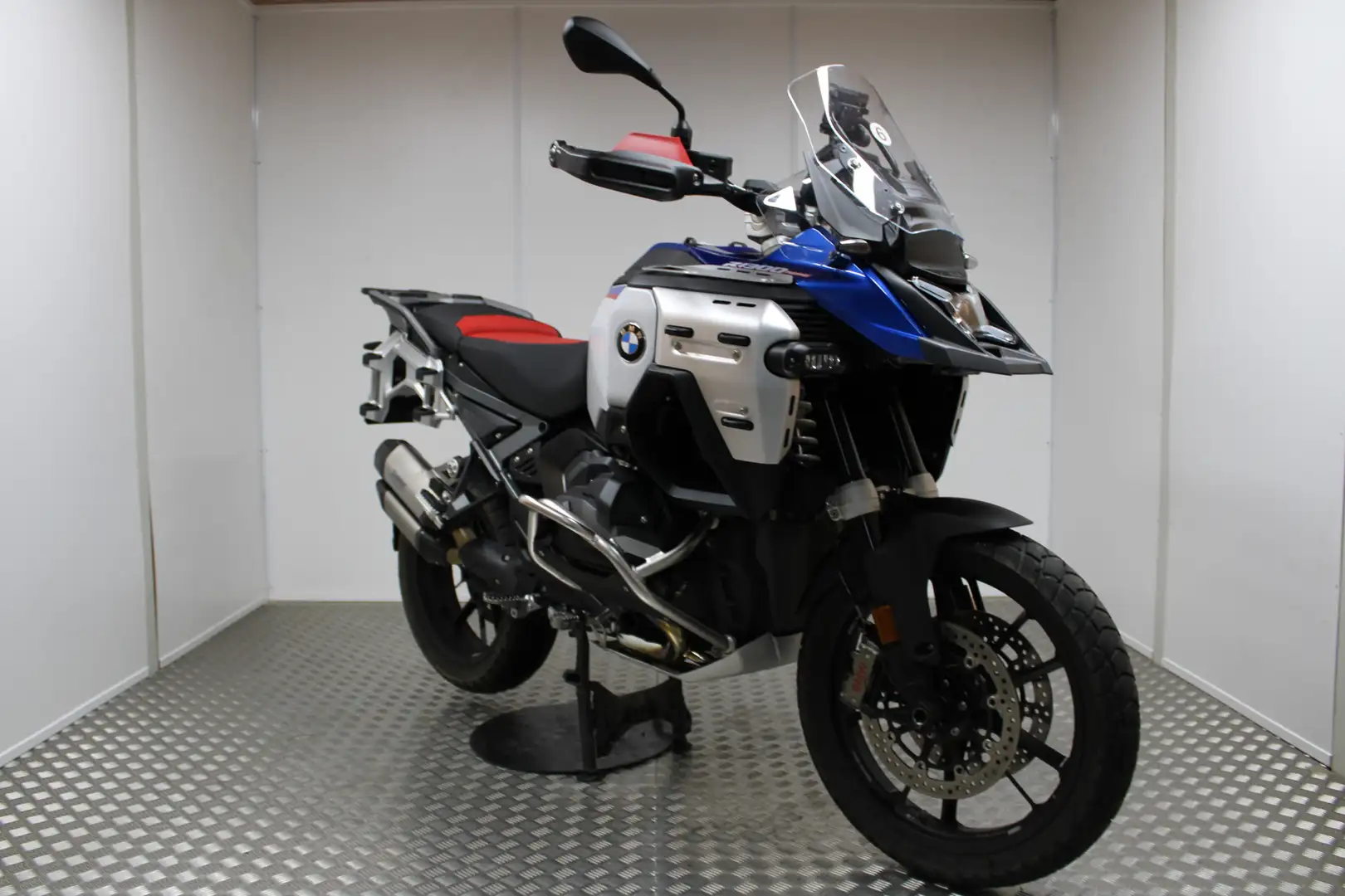BMW R 1300 GS Adventure Racing Blue metallic Trophy - Akrapovic - Enduro v Blauw - 2