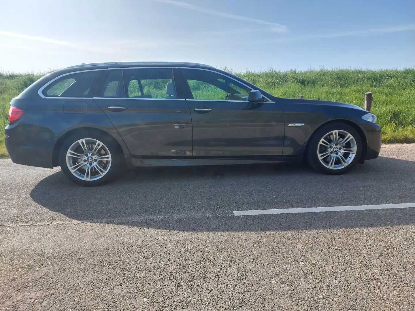 BMW 528 528 High Executive Gris - 2