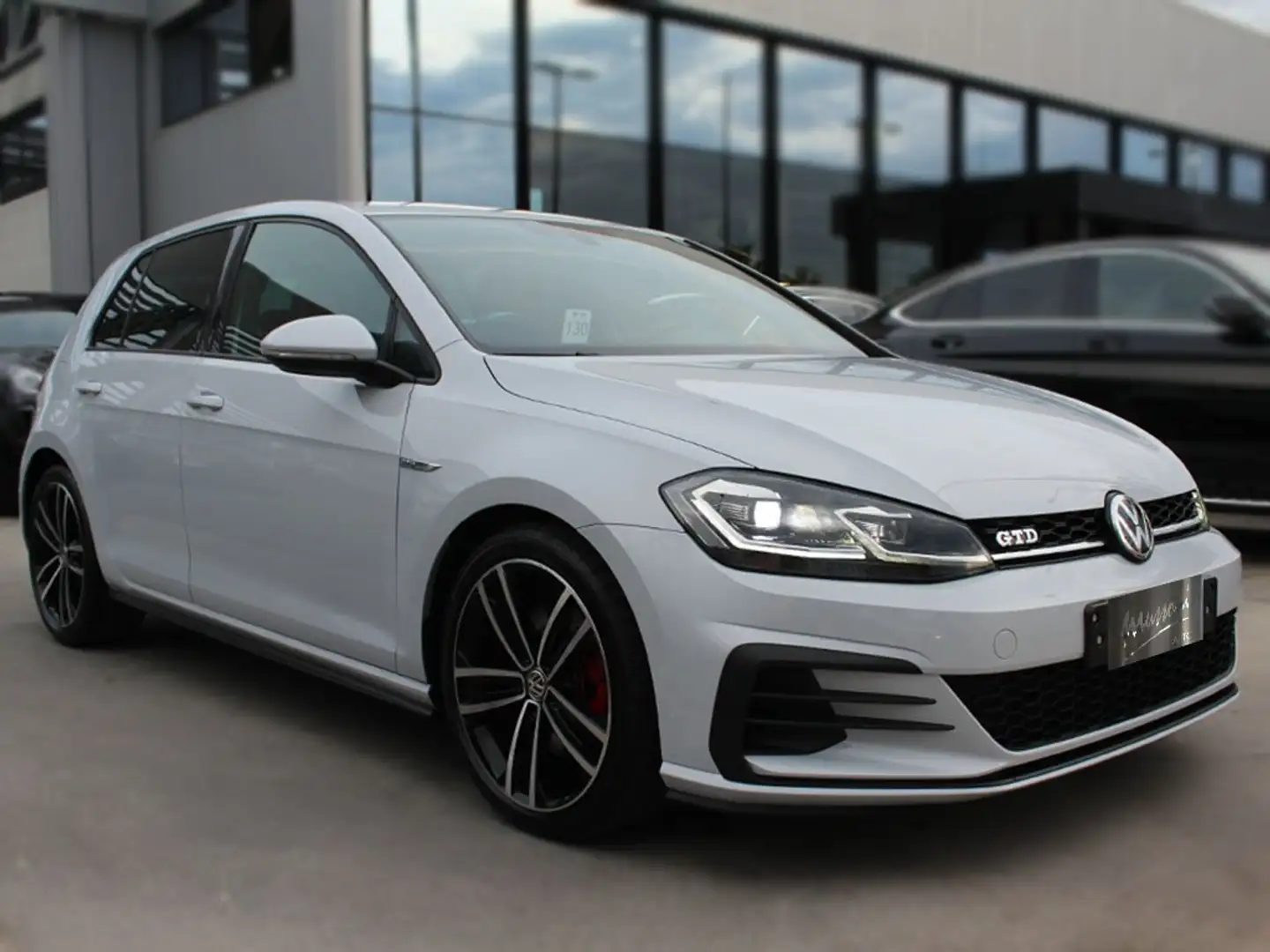 Volkswagen Golf GTD 5p 2.0 tdi 184cv dsg Weiß - 1