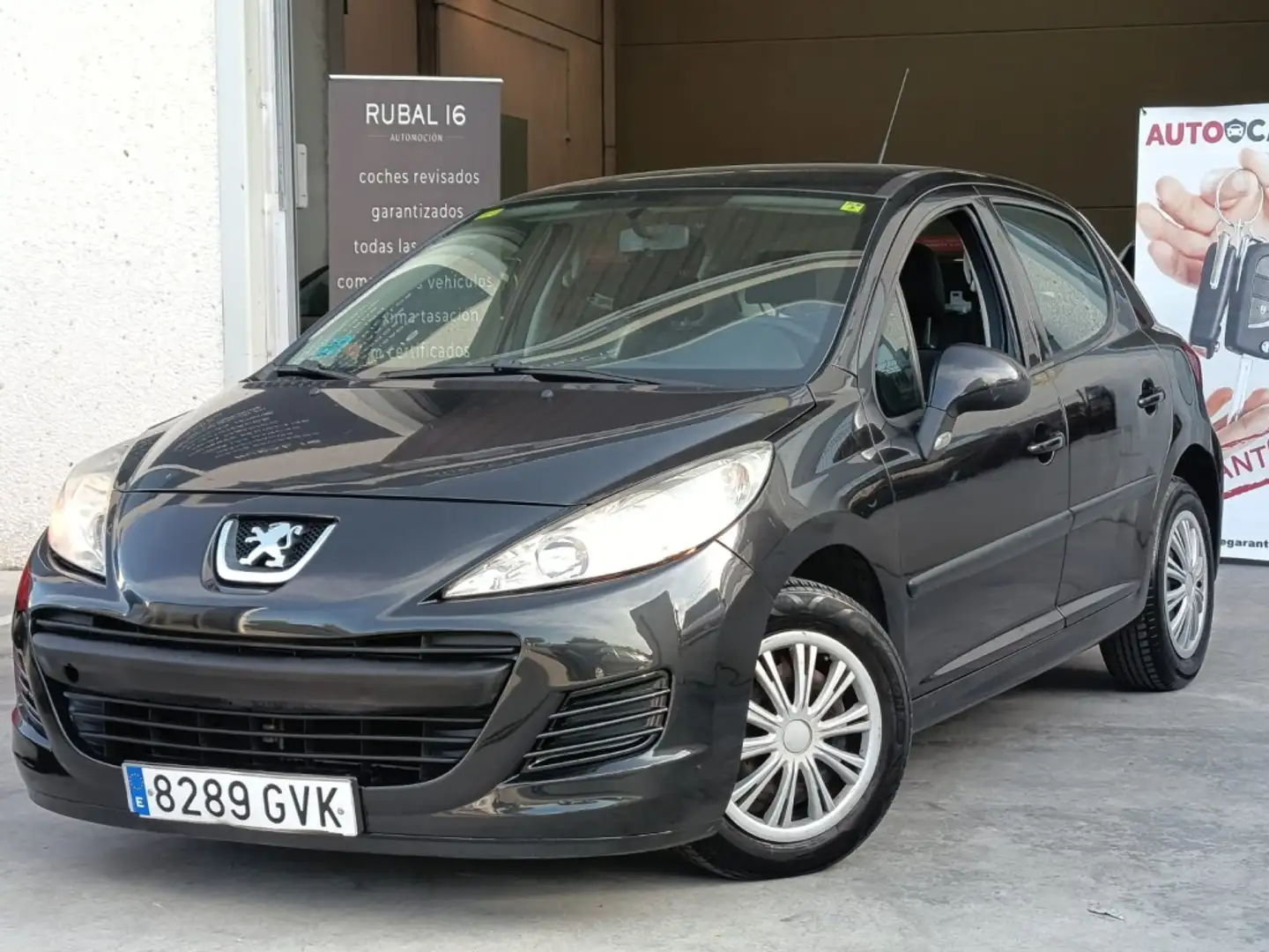 Peugeot 207 1.4 VTi 16v Confort Negro - 2