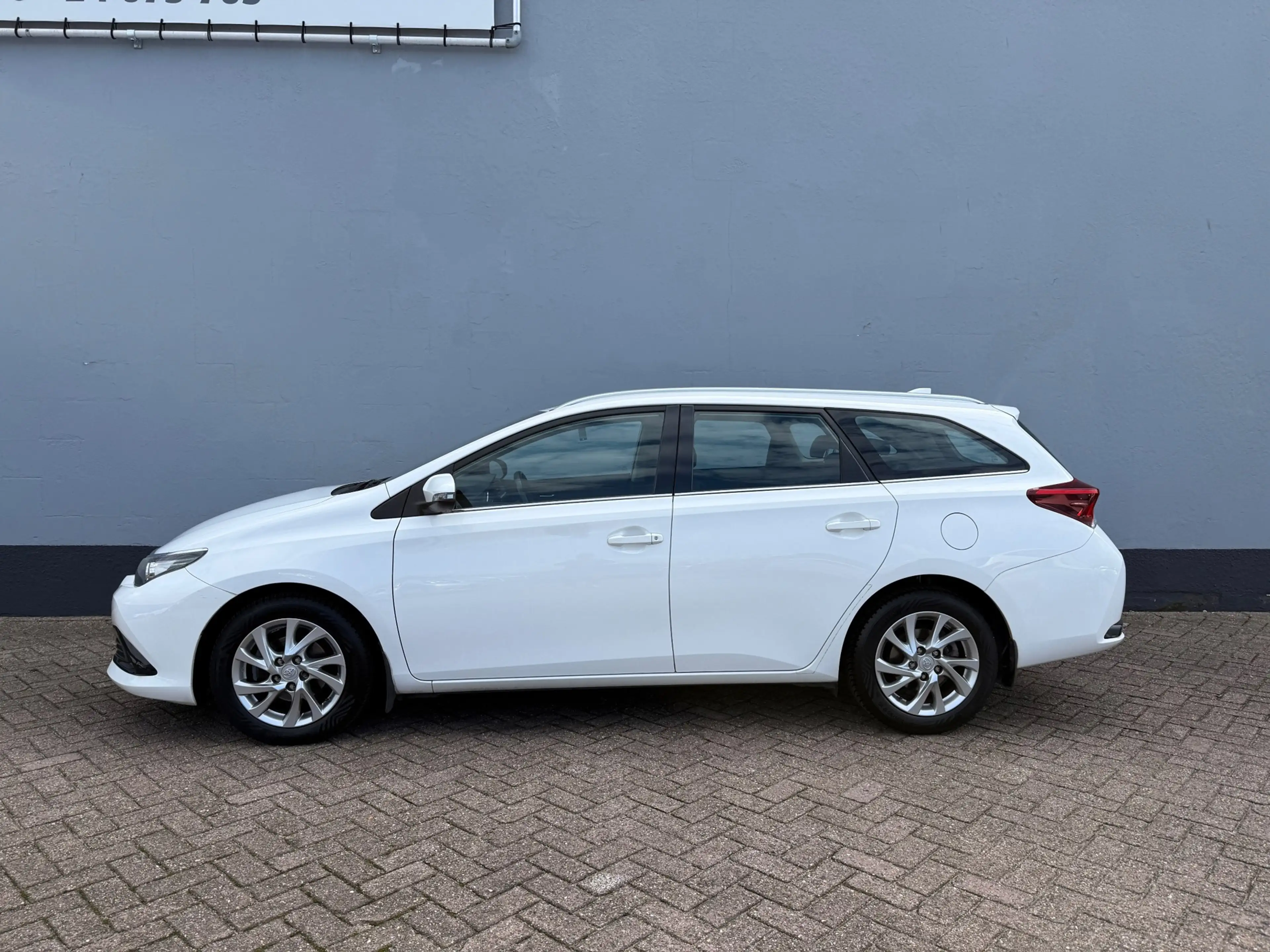Toyota Auris Touring Sports 1.3 Aspiration - Navigatie - Cruise — photo 2