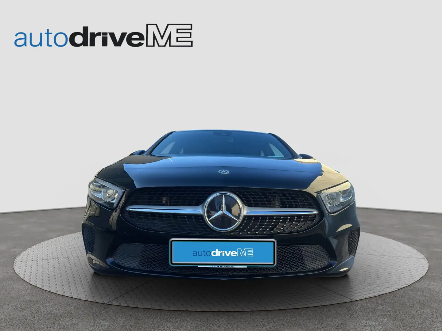 Mercedes-Benz A 180 d Progressive DESIGN KAM LED Kam. SHZ AUT Schwarz - 2