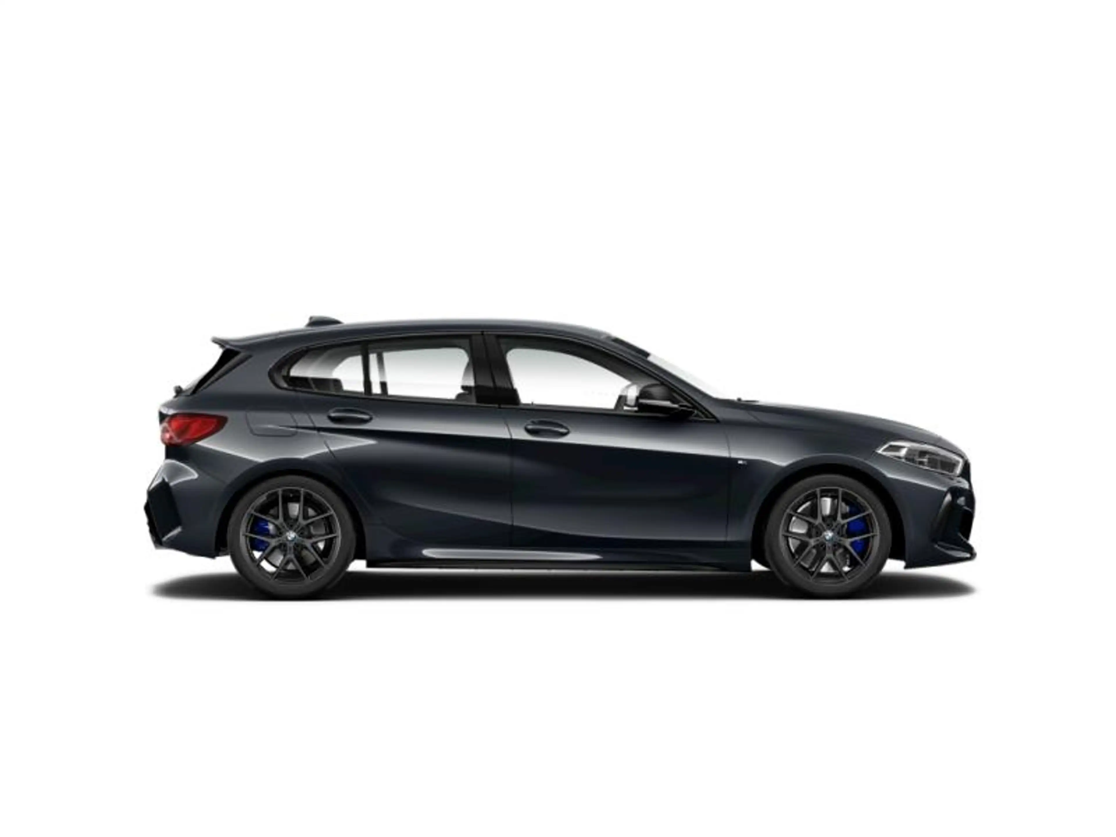 BMW 135 M135i xDrive — photo 3