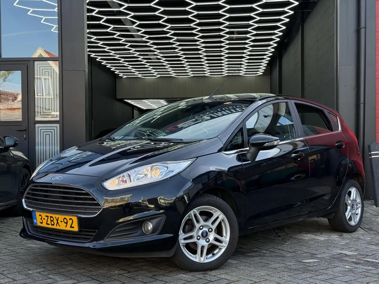 Ford Fiesta 1.0 EcoBoost Titanium |NAP| PDC | NAVI Noir - 1