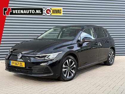 Volkswagen Golf 1.5 TSI Trekhaak/Stoel+stuurwarm/Apple/LED