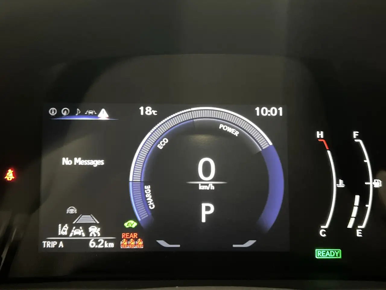 Lexus UX 300h fotografie Lexus UX 300h