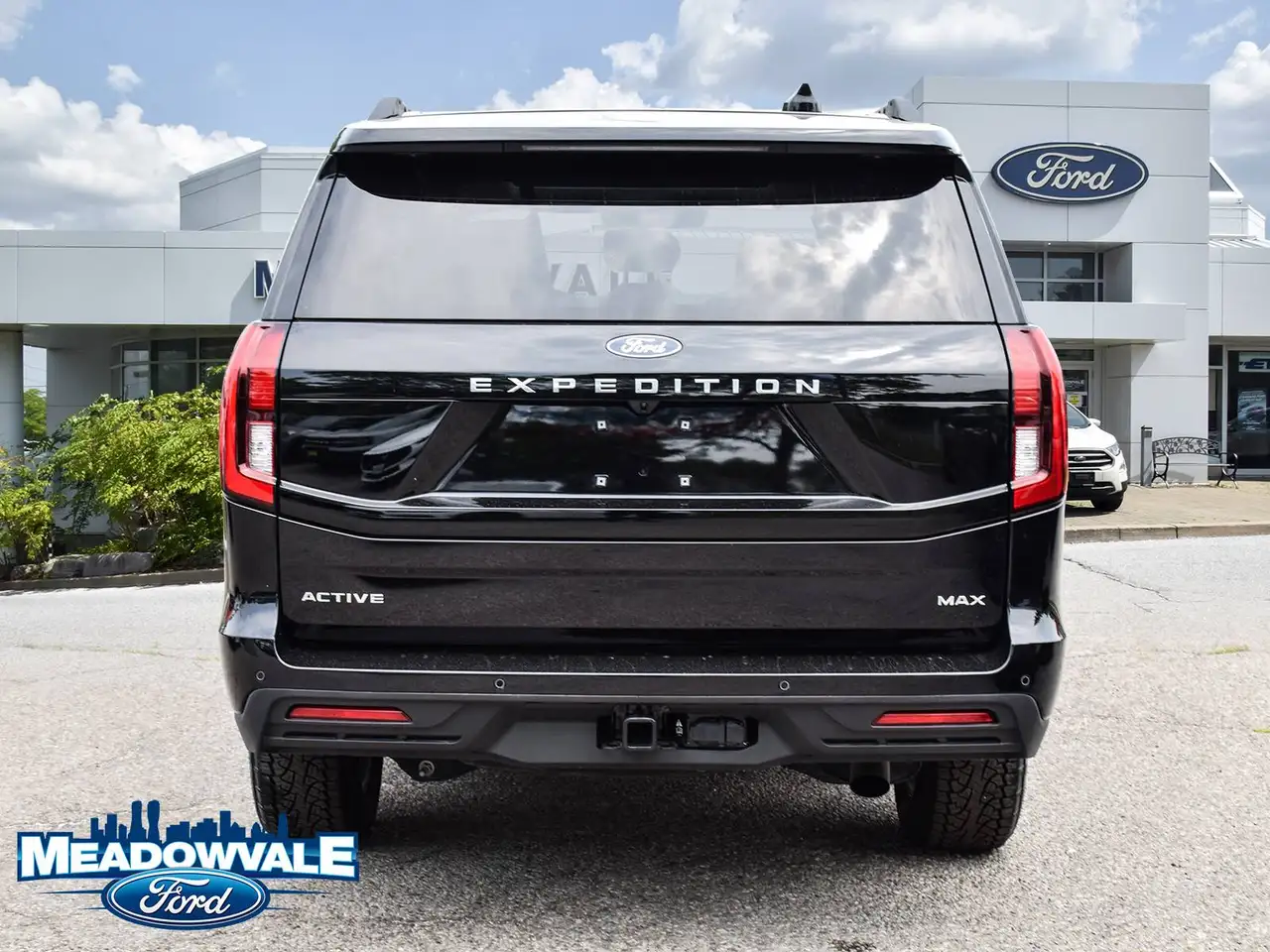 Ford Expedition снимка Ford Expedition