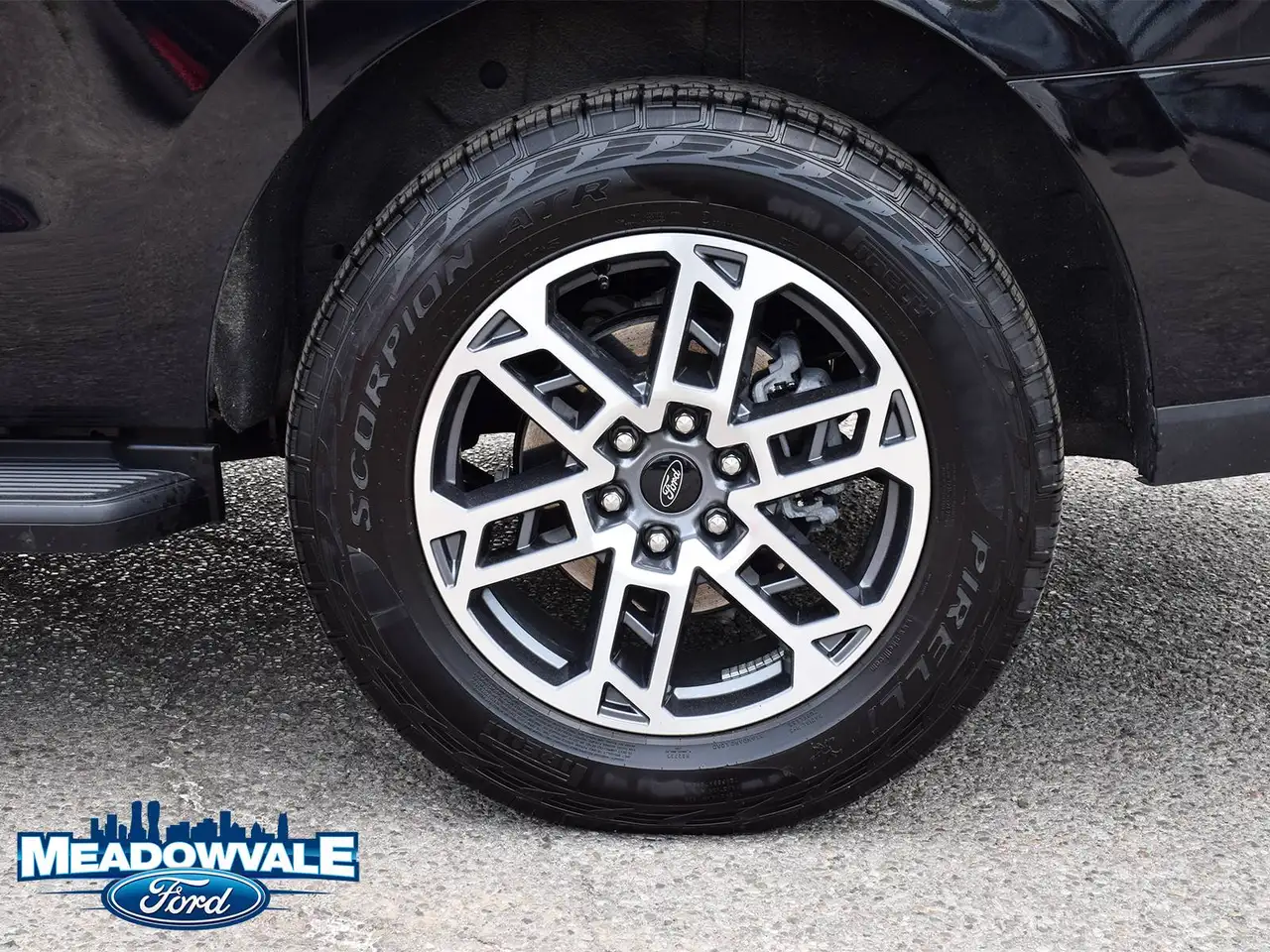 Ford Expedition снимка Ford Expedition