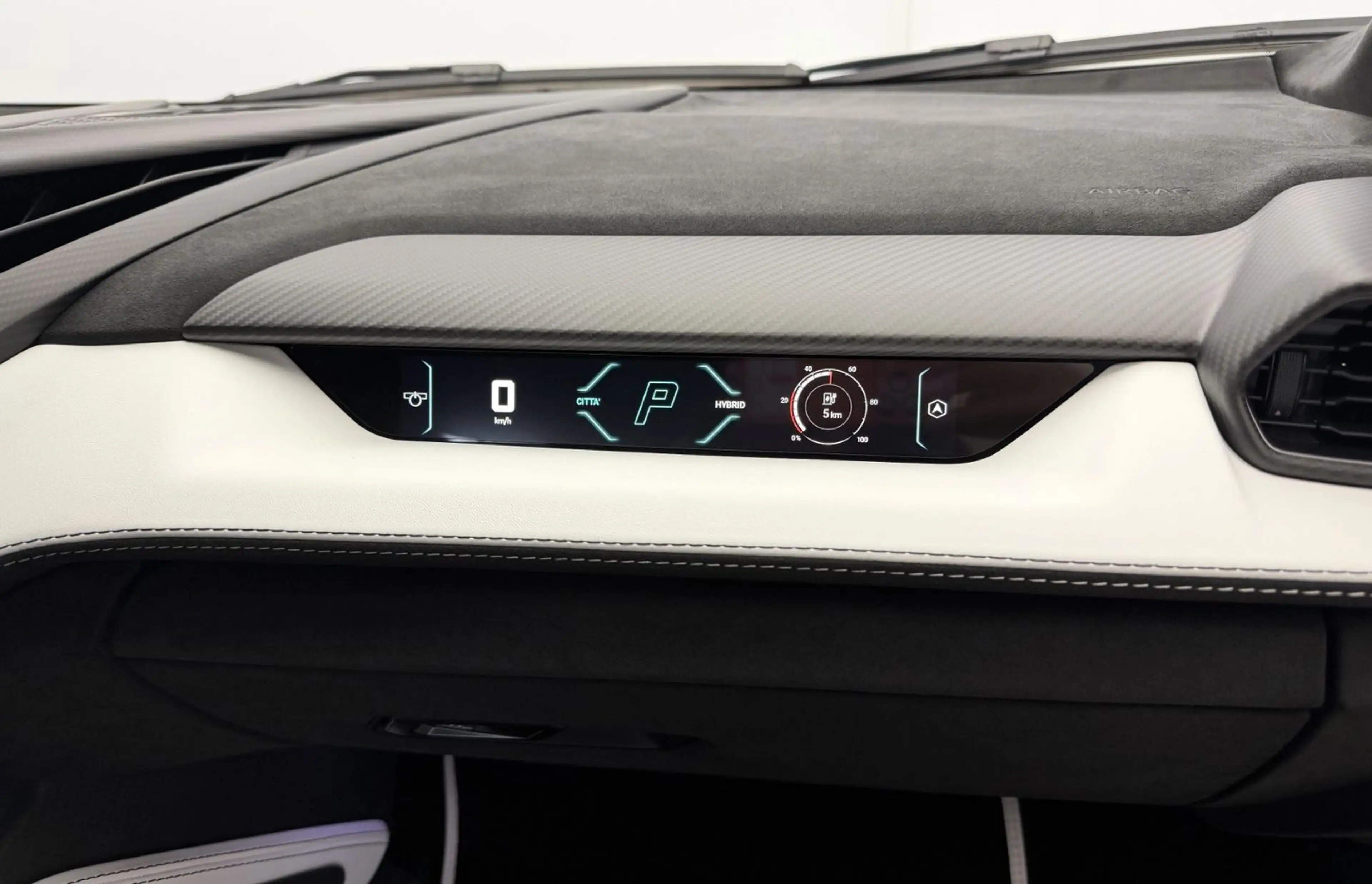 Lamborghini Revuelto 2026°Corsa-Tex Pack°Carbon°Blanko COC — photo 13