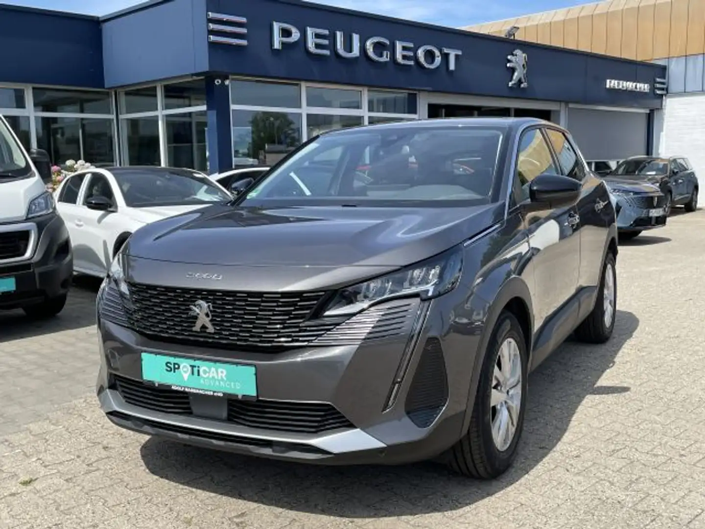 Peugeot 3008 PureTech 130 Stop & Start GPF EAT8 Active Pack Gris - 1