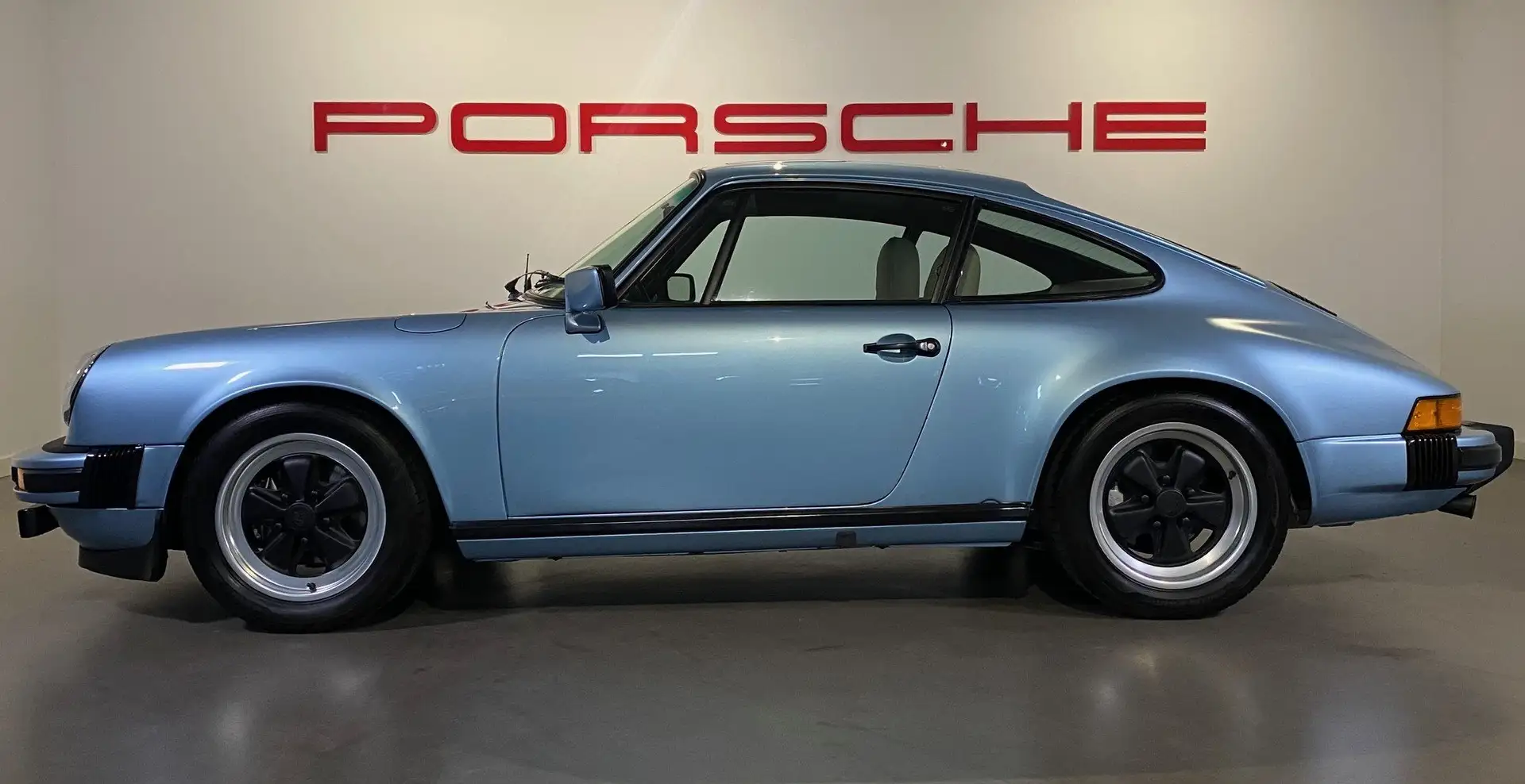 Porsche 911 3.0 SC Coupé 1980 Hell blauw/gerestaureerd! Blauw - 1