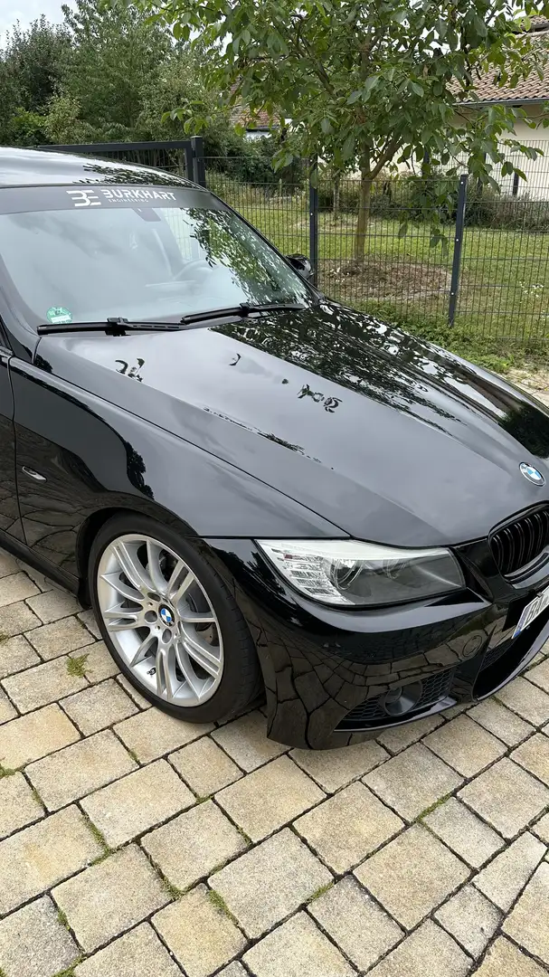 BMW 318 E90 318i LCI - 2