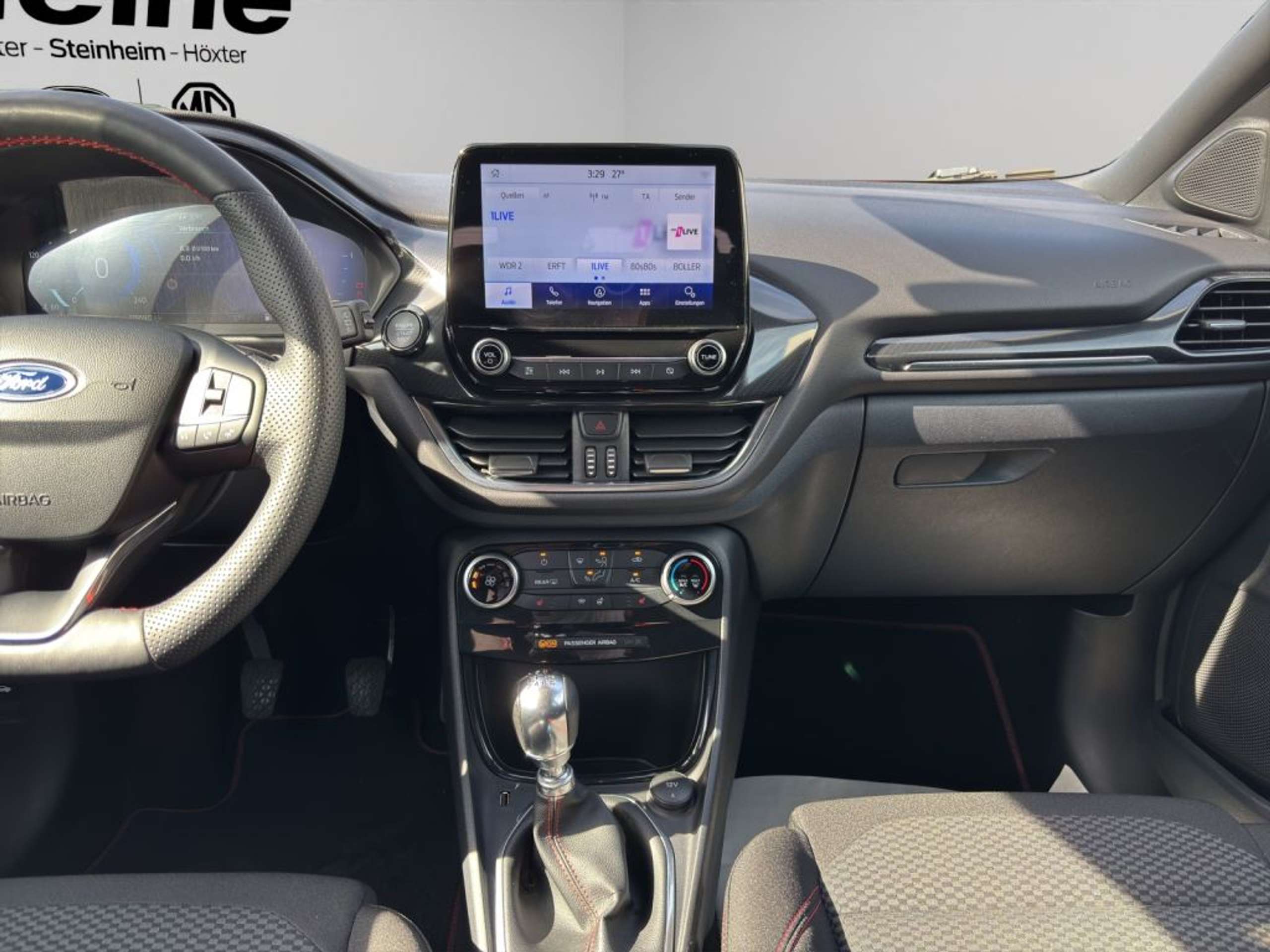 Fahrzeugabbildung Ford Puma ST-LINE 1.0 Ltr. 125 PS *CARPLAY*NAVI*RFK* - mit KI generiert/bearbeitet