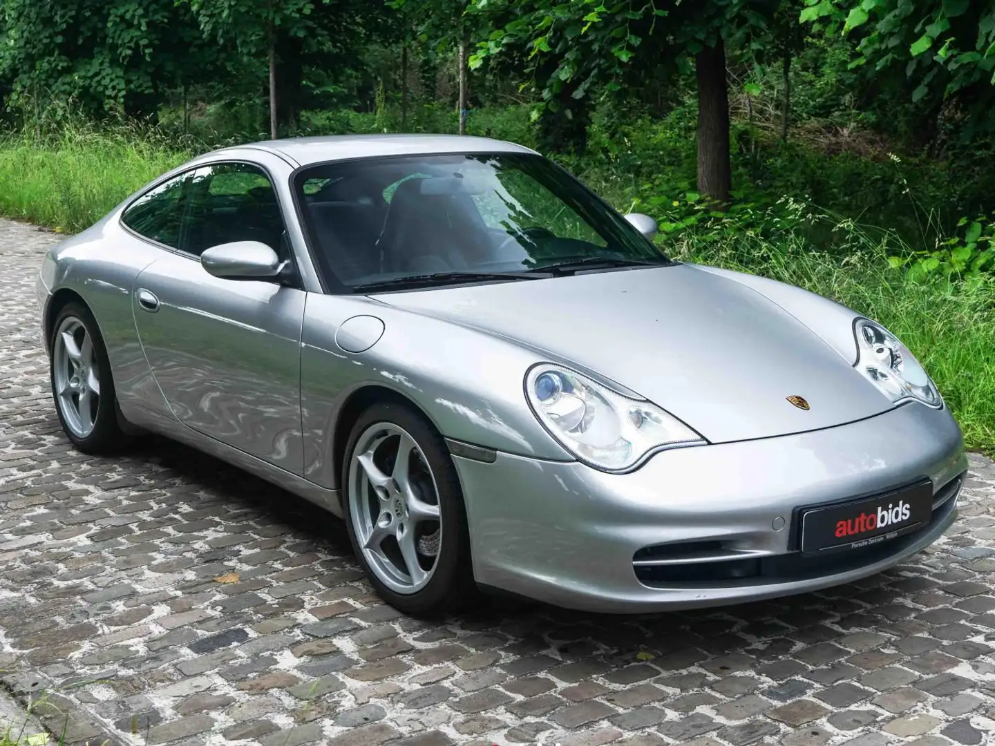 Porsche 996 Carrera 2 Zilver - 1
