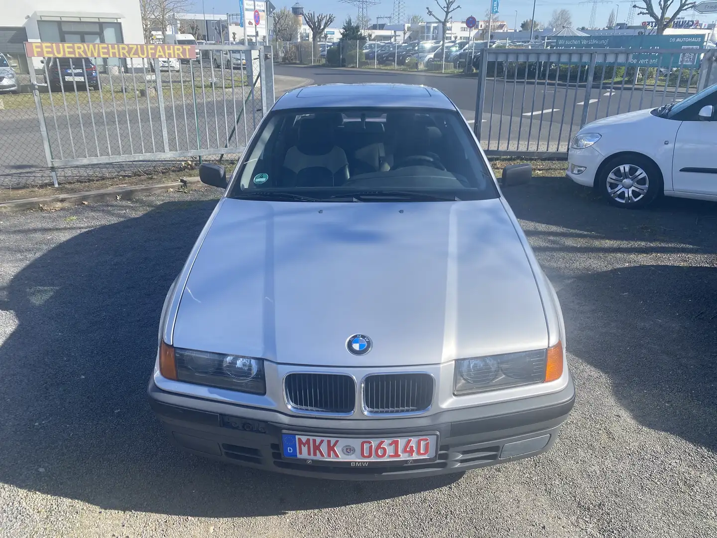 BMW 318 318i Argento - 2