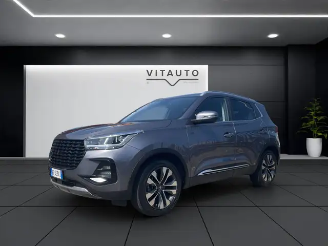 DR Automobiles DR5.0