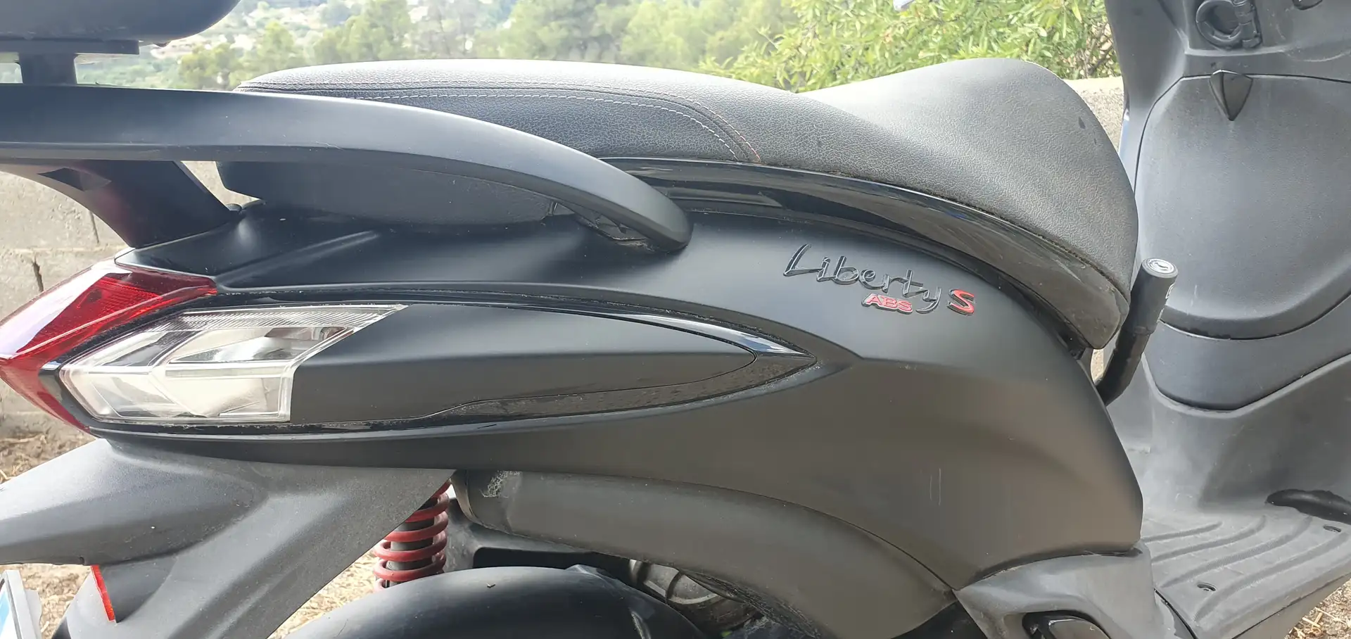 Piaggio Liberty 125 Abs Sport Negro - 2