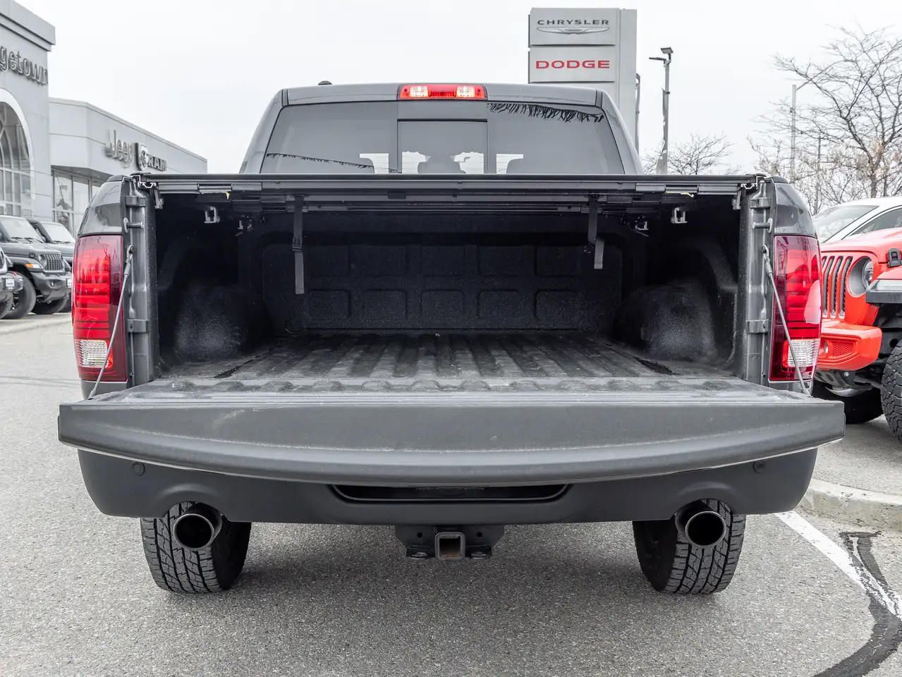 RAM 1500 снимка RAM 1500
