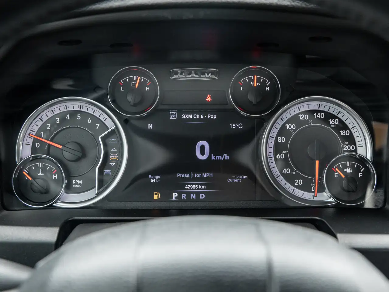RAM 1500 снимка RAM 1500