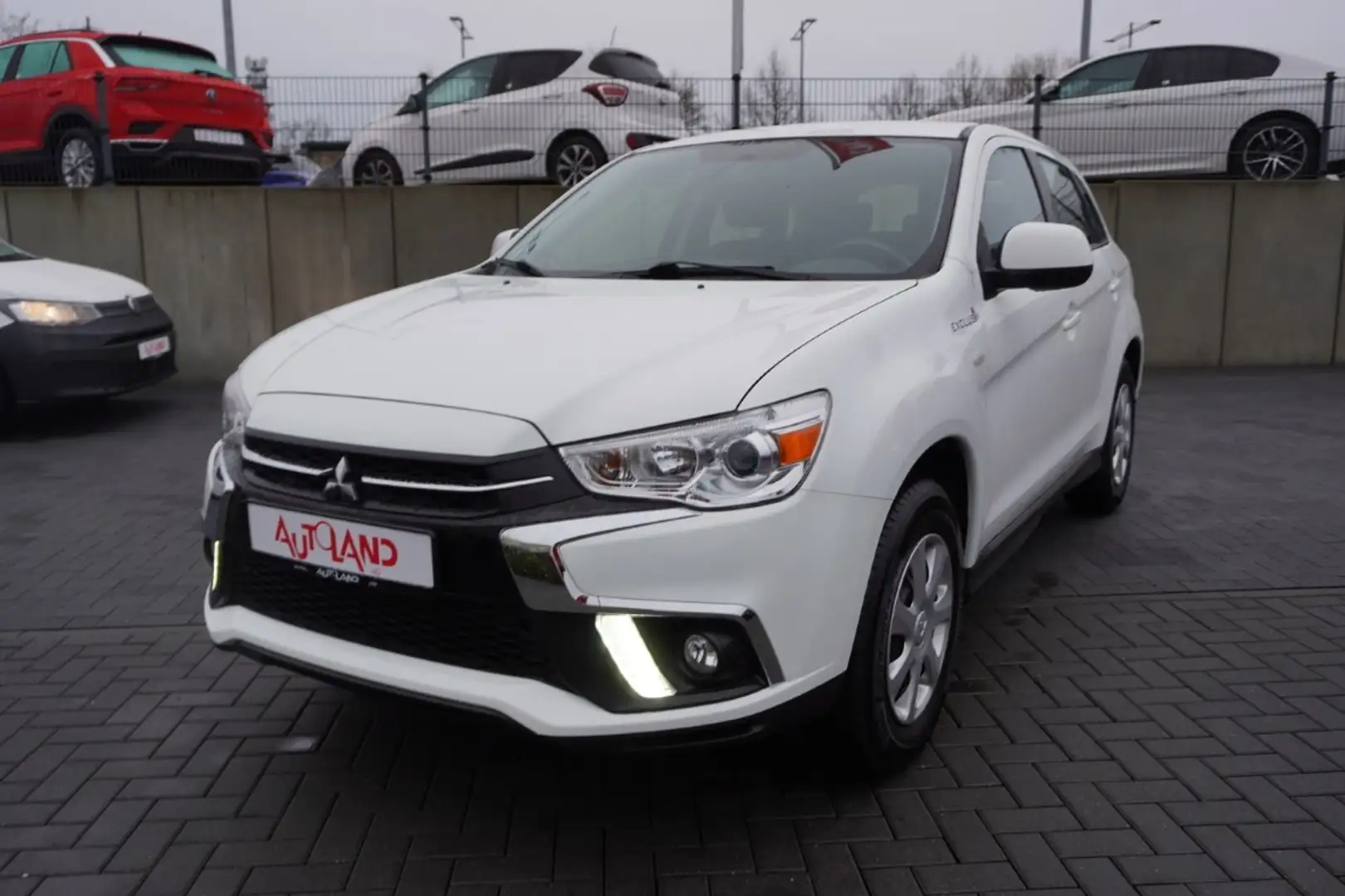 Mitsubishi ASX 2.0 Exclusiv Klimaaut. USB AHK Alb - 1