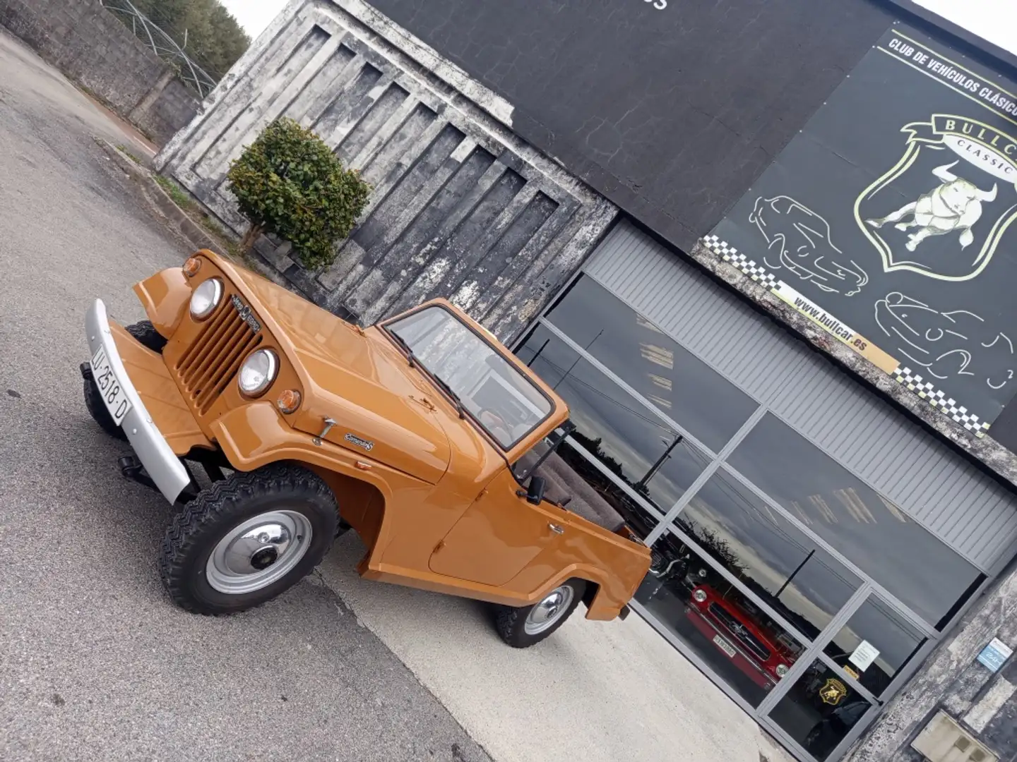 Jeep Viasa CJ-3B Naranja - 2