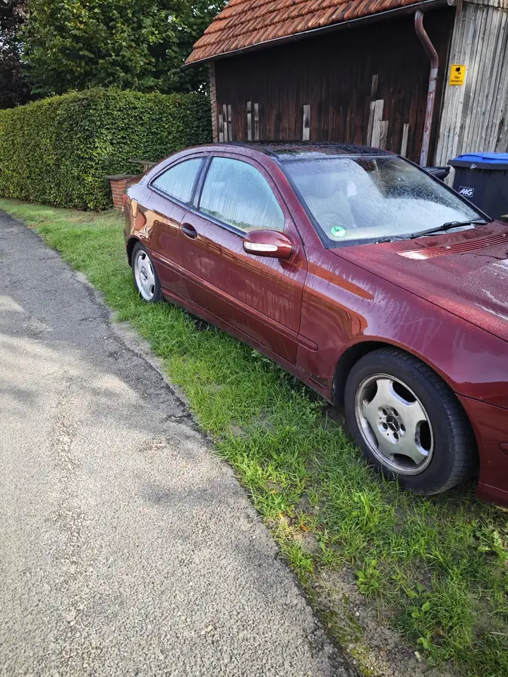 Mercedes-Benz C 180 Sportcoupe, foto 2