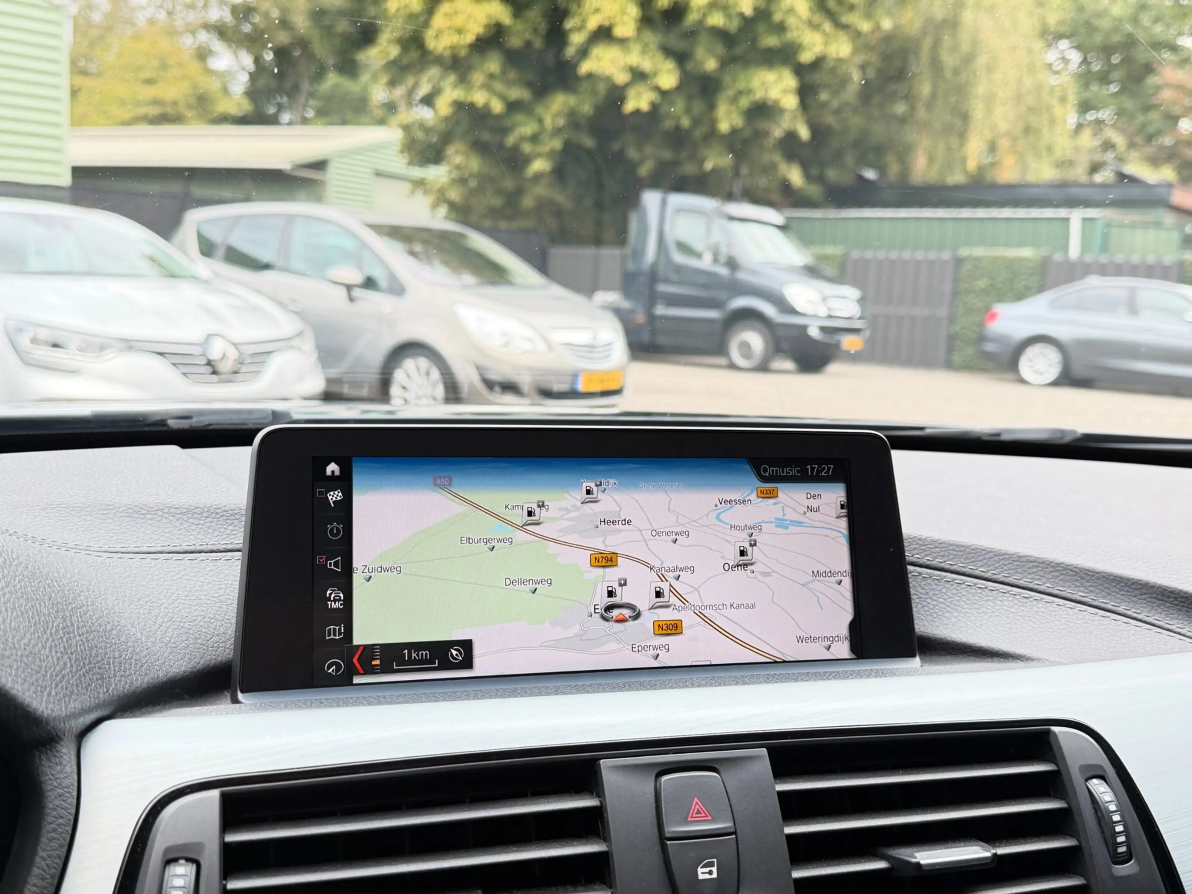 BMW 318 3-serie Touring 318i M-Sport LED Navi Leder Cruise — photo 16