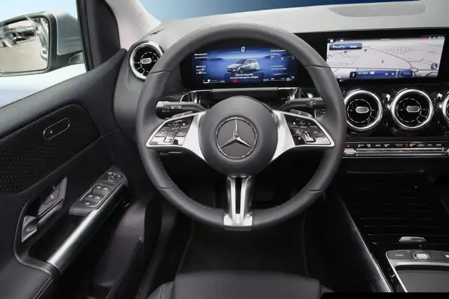 Mercedes-Benz B-Class view 10